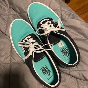 Brand new vans turquoise and black never been worn